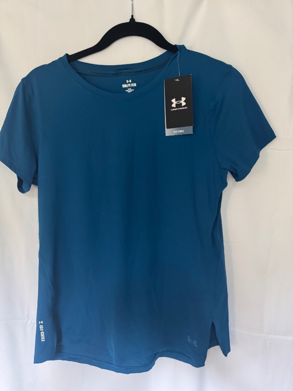 Under Armour Women's UA Iso-Chill Laser Tee, size Small.